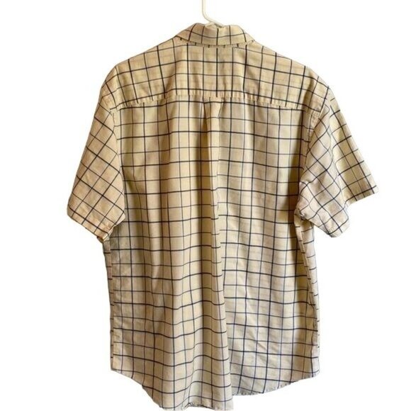 Van Heusen Mens Short Sleeve Button Down Shirt Size Large - Picture 4 of 8